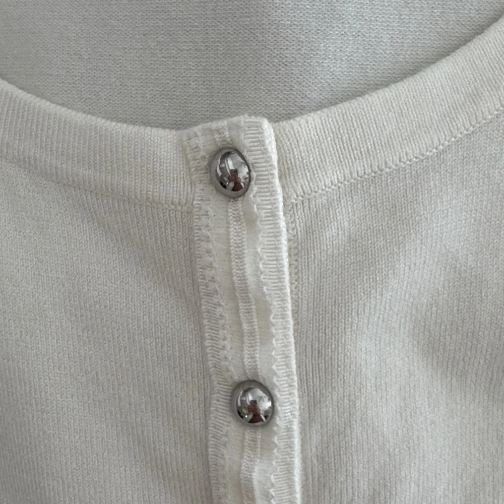 White House Cute Black Market Ivory Button-Front Sweater - Picture 3 of 8